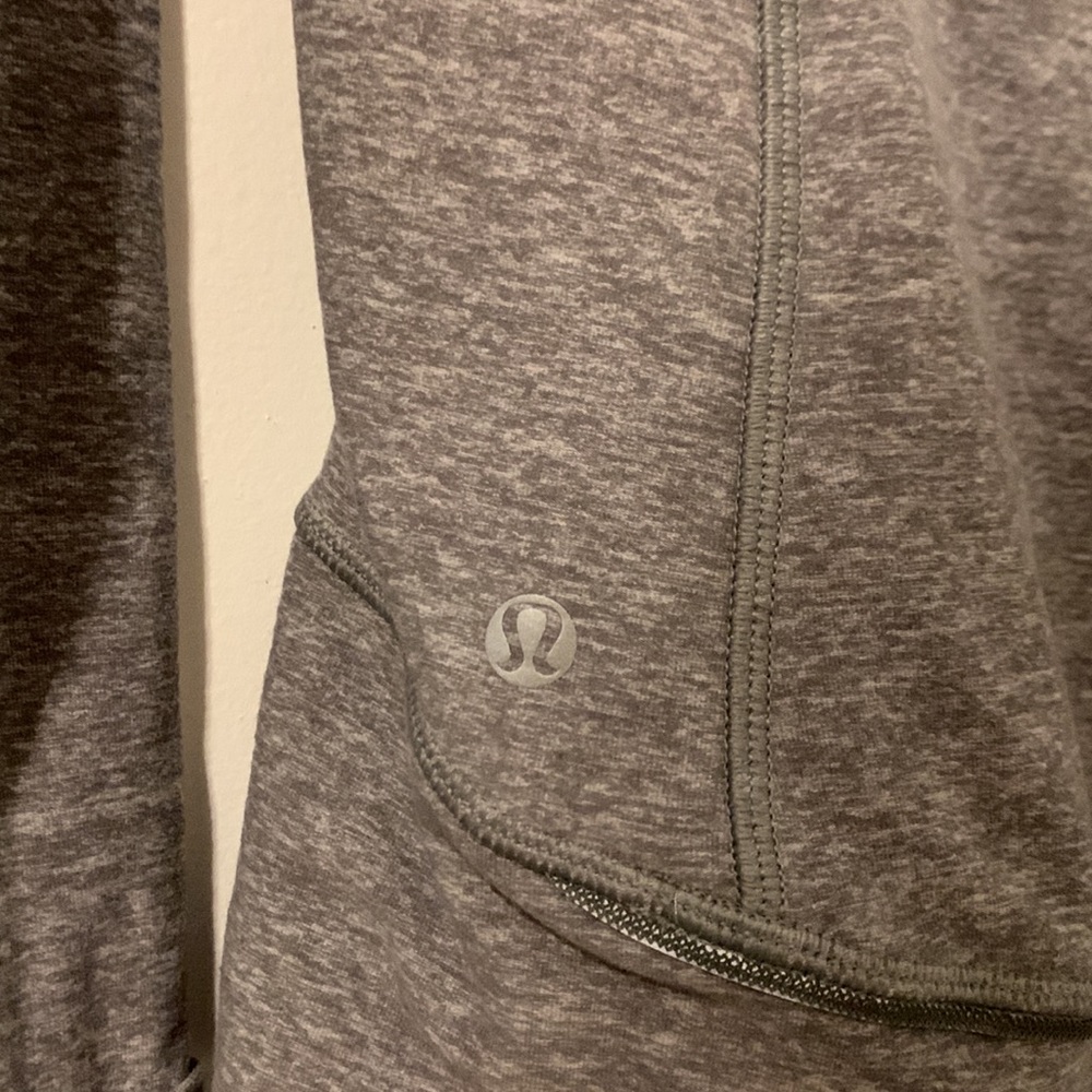 Lululemon Think Fast Pullover - Picture 8 of 10